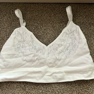 Mid v lined- wire free bra